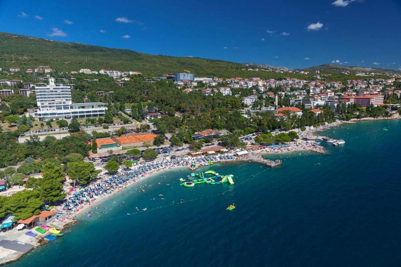Apartments And Rooms By The Sea Dramalj, Crikvenica - 5519 Eksteriør billede