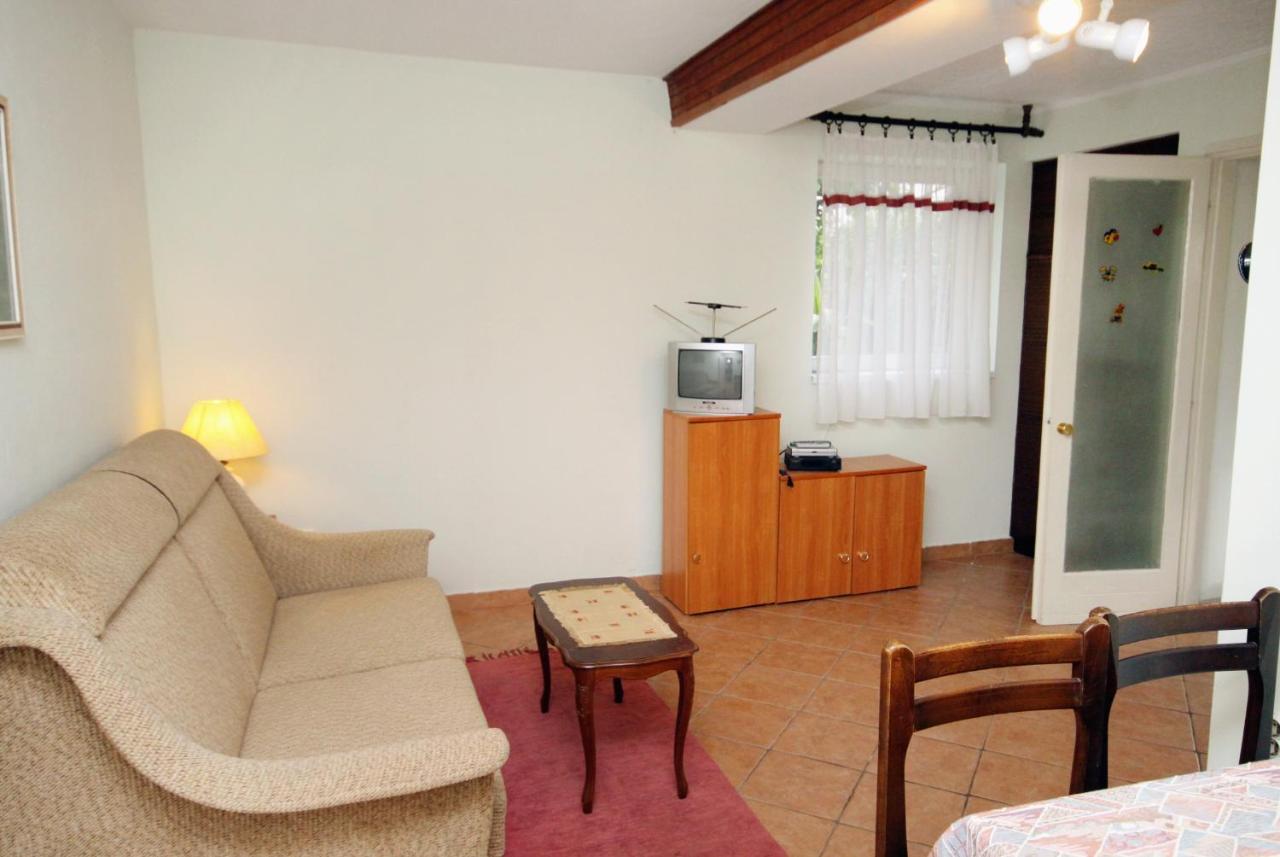 Apartments And Rooms By The Sea Dramalj, Crikvenica - 5519 Eksteriør billede