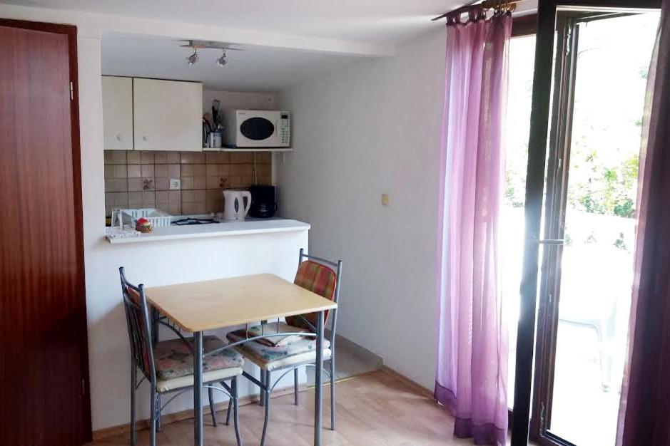 Apartments And Rooms By The Sea Dramalj, Crikvenica - 5519 Eksteriør billede